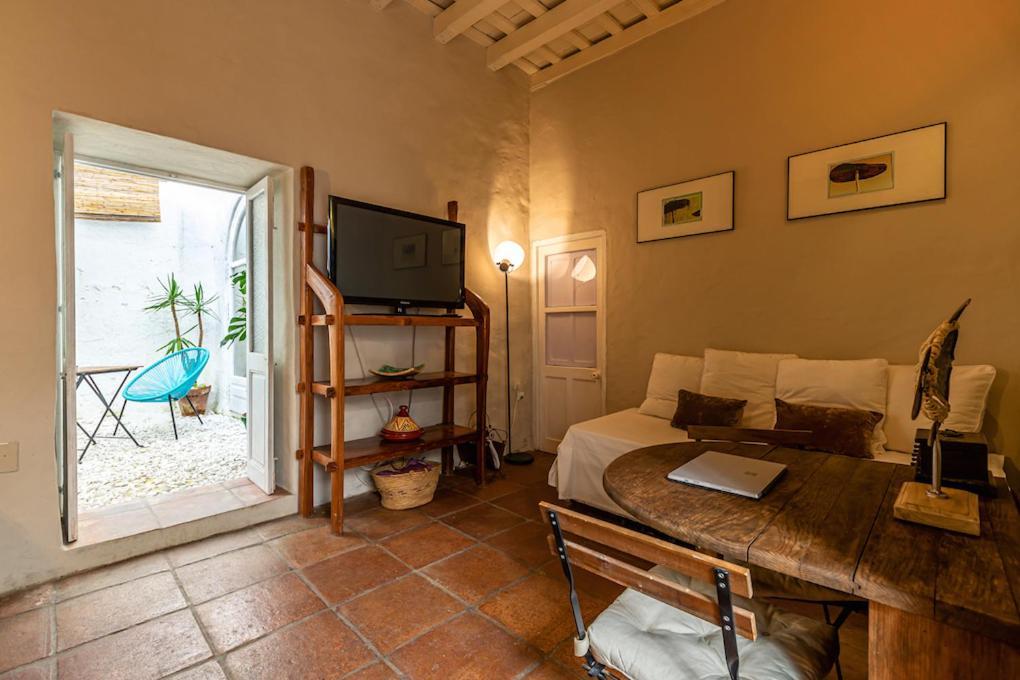 Azogue Suites Con Patio Privado Tarifa Dış mekan fotoğraf